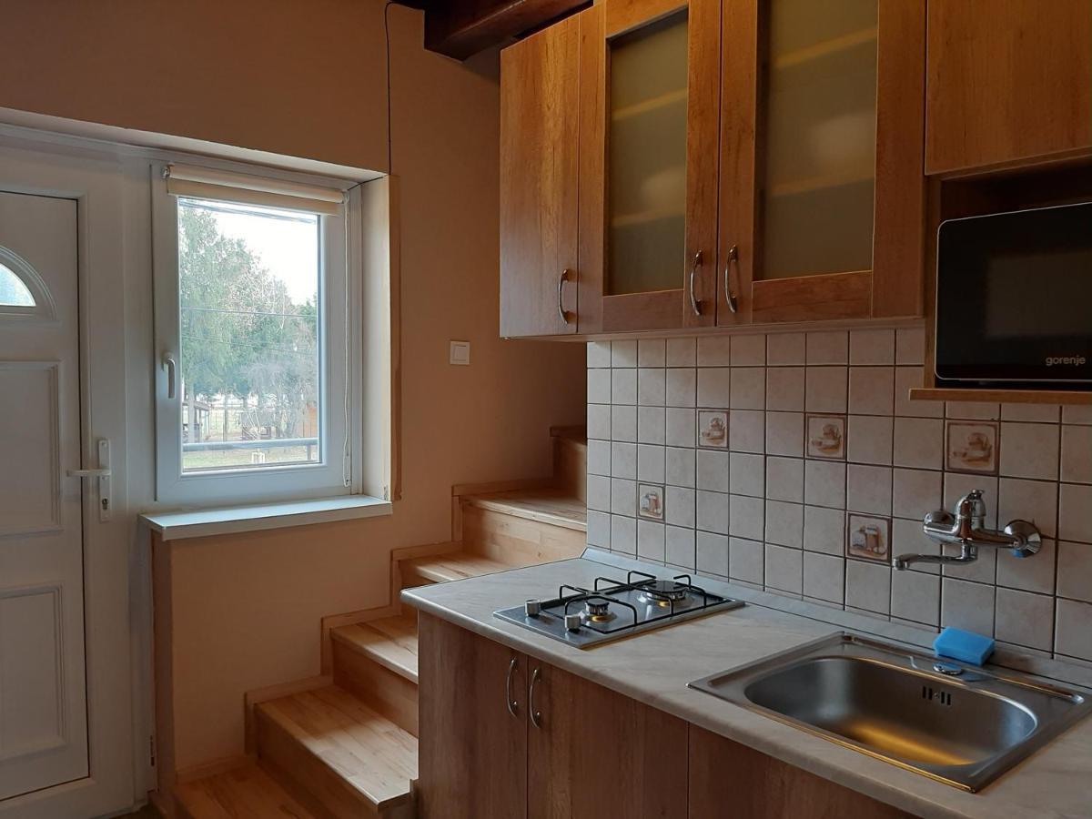Egniss Apartman 2 Bogacs Luaran gambar