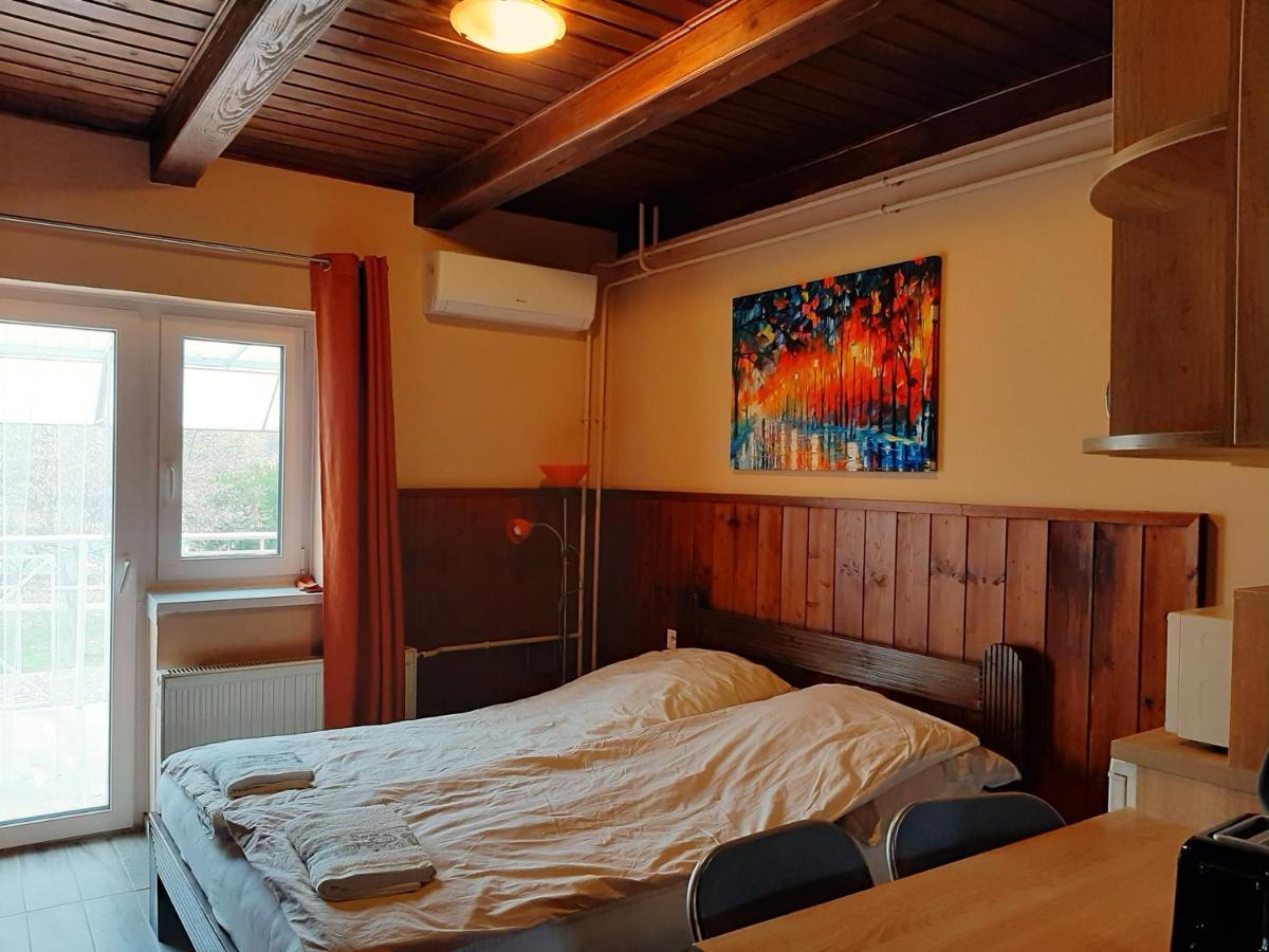 Egniss Apartman 2 Bogacs Luaran gambar